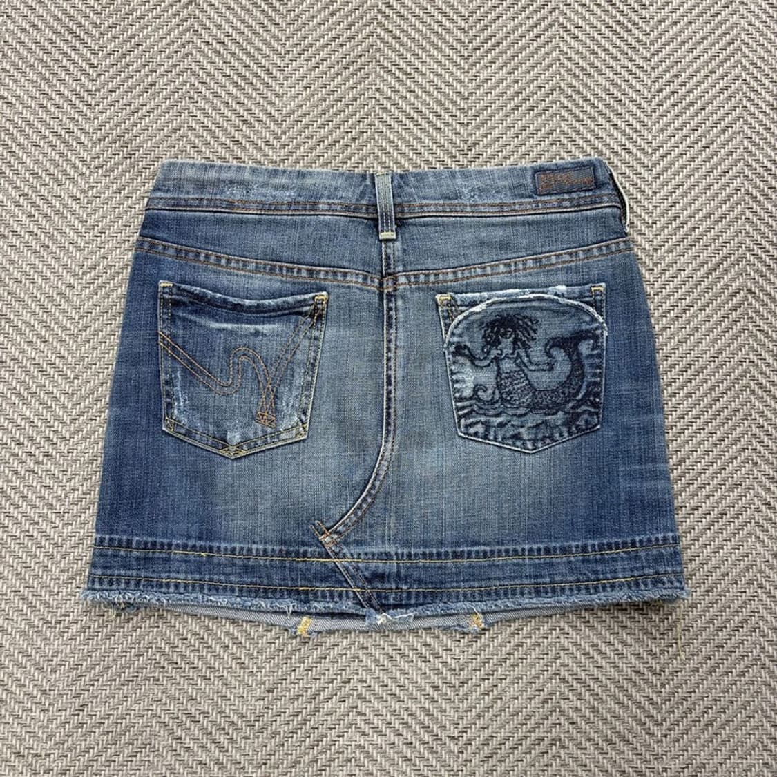 Citizens of Humanity y2k 데님 미니스커트 v3030 상품이미지2
