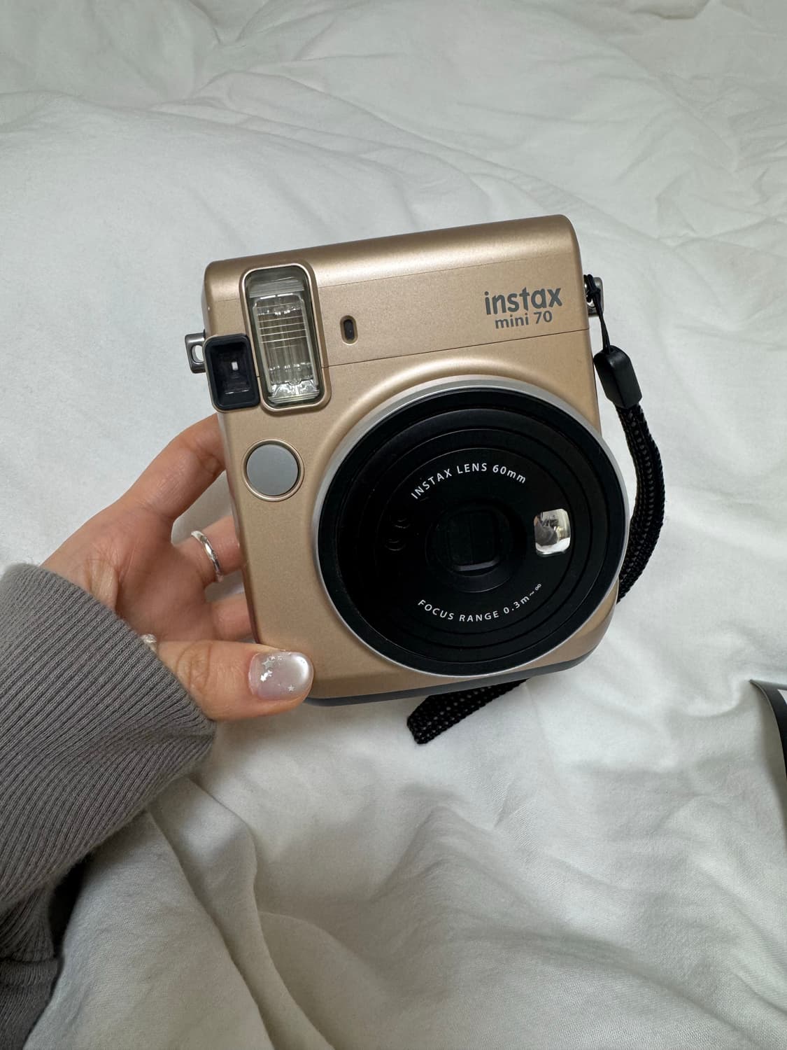 인스탁스 미니70 골드 (사용감 거의 없음) 새 건전지 함께 드릴게요 상품이미지1