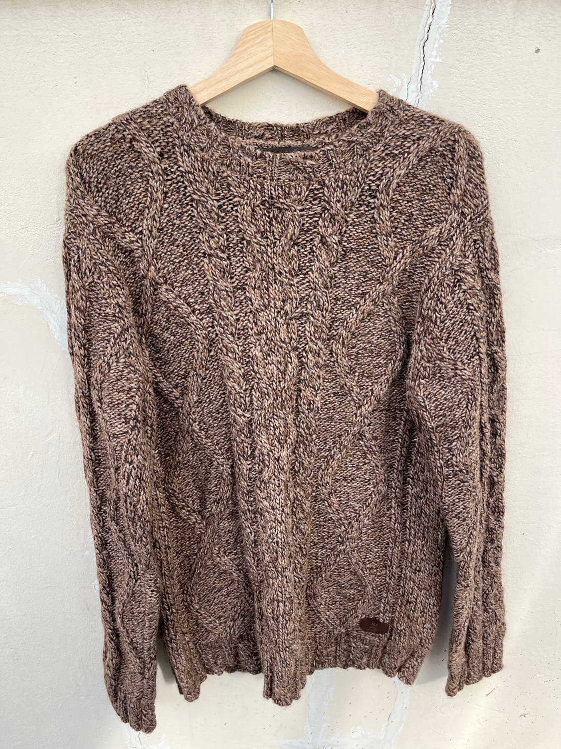 트위스트 브라운 니트 상품이미지3