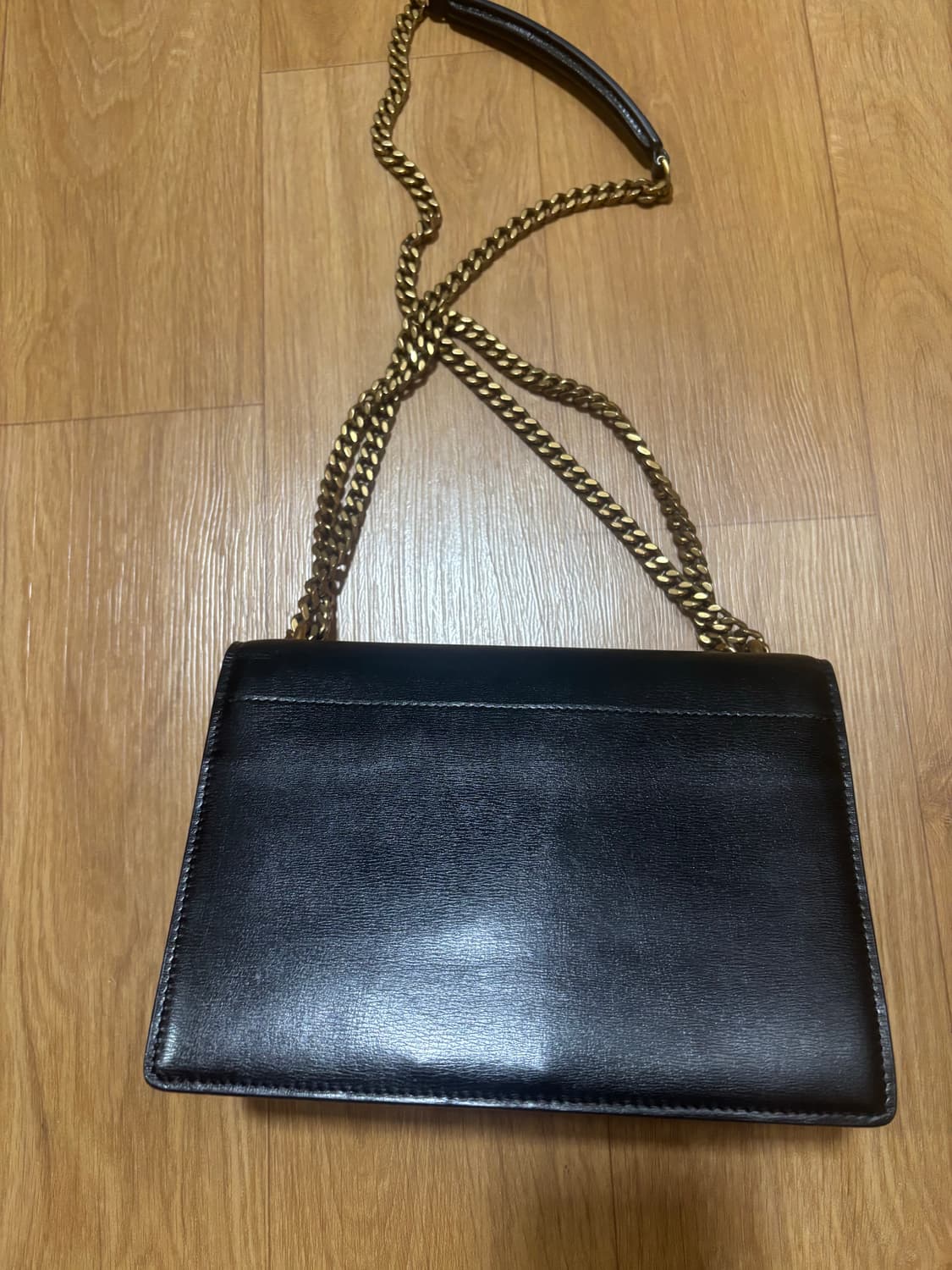 생로랑 선셋 금장 미디엄 상품이미지2