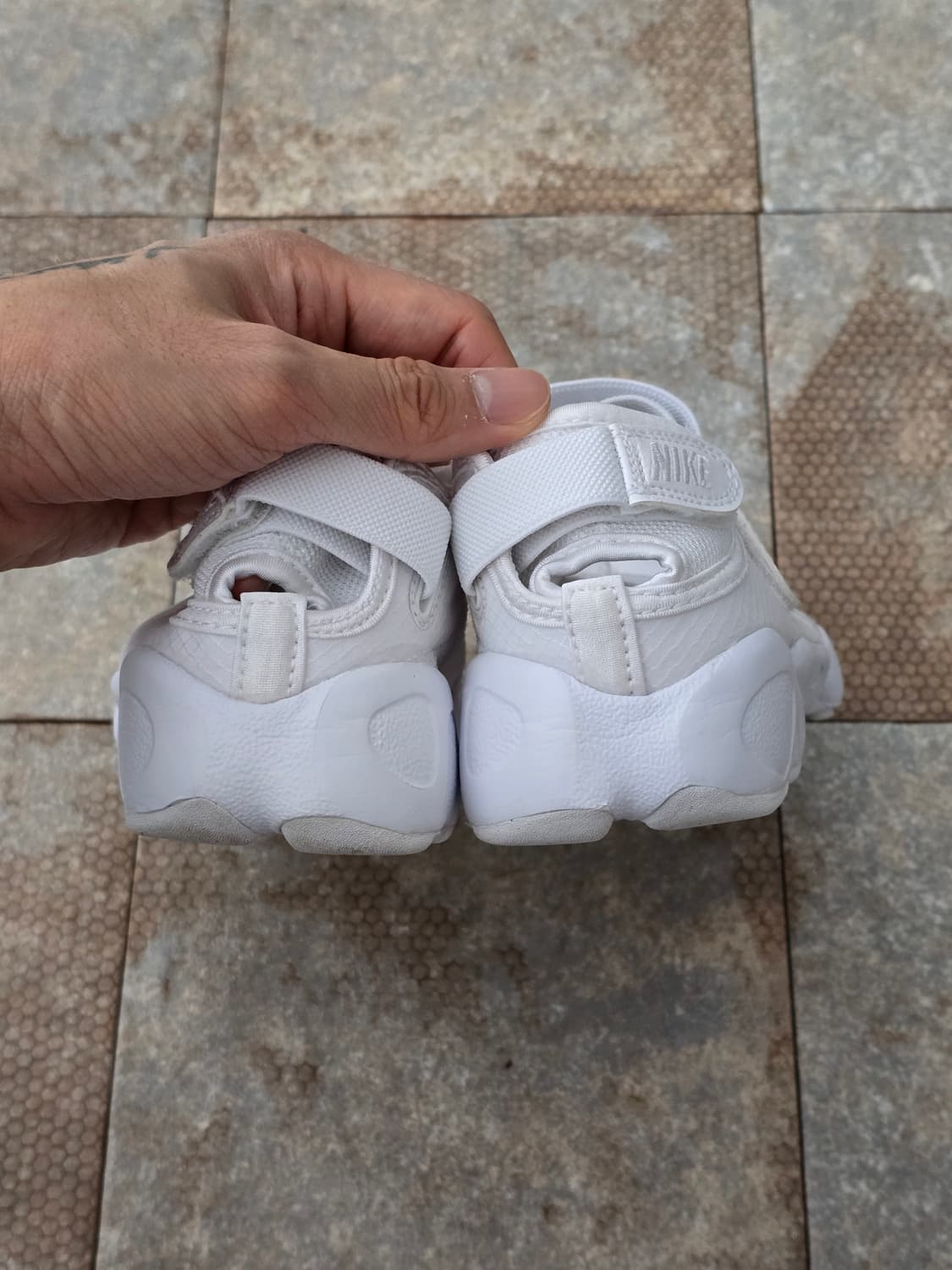 (220)나이키 에어 리프트 브리드 화이트 샌들 상품이미지8