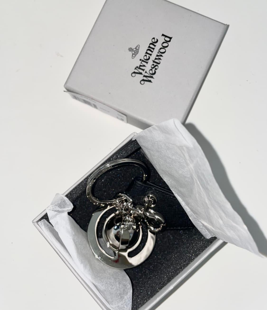 비비안 웨스트우드 사피아노 3D 오브 키링 실버 상품이미지3