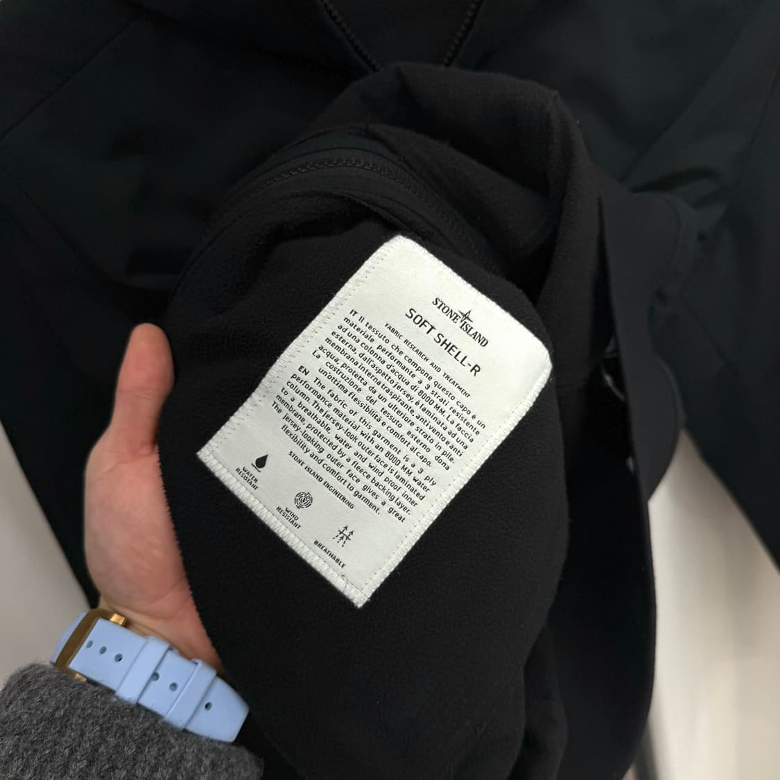 [M] 스톤아일랜드 소프트쉘 후드 바람막이 상품이미지5