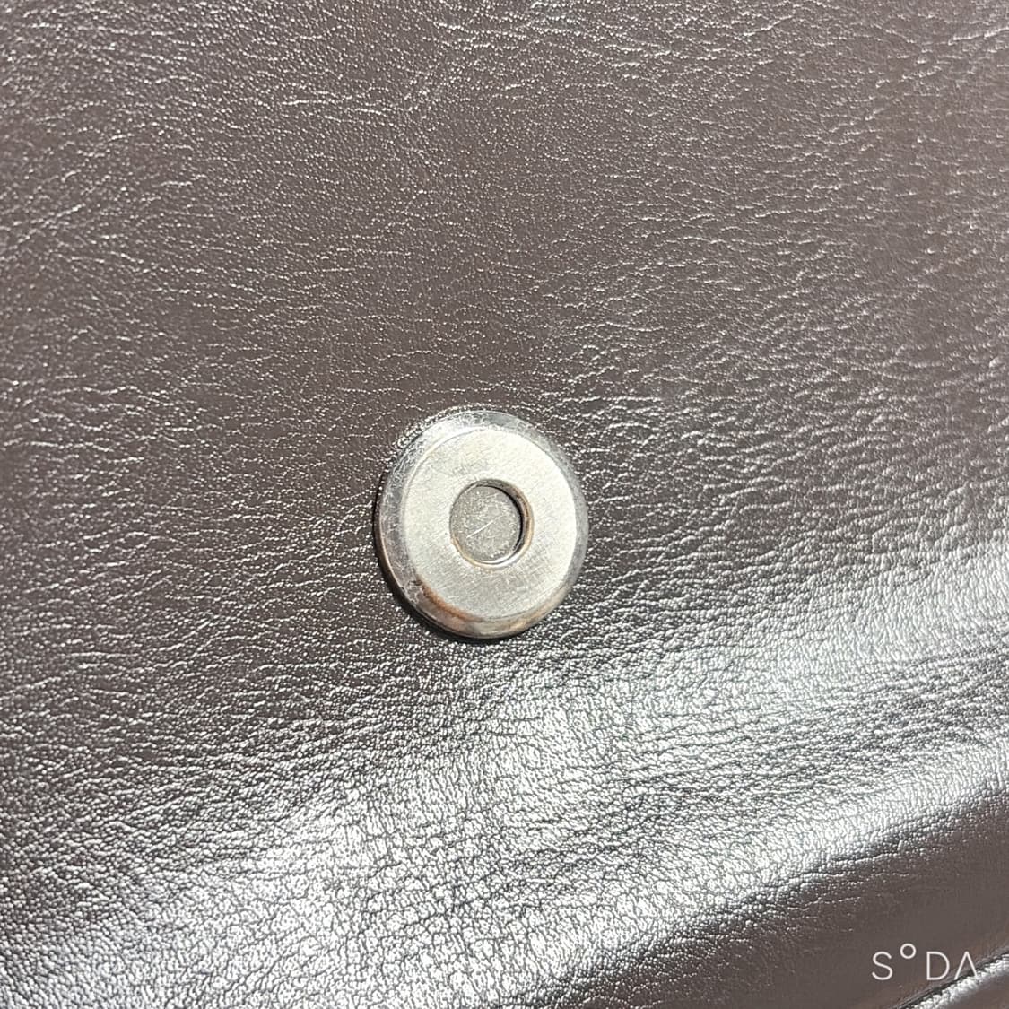 몽드몽드 크로스백 브라운 상품이미지7