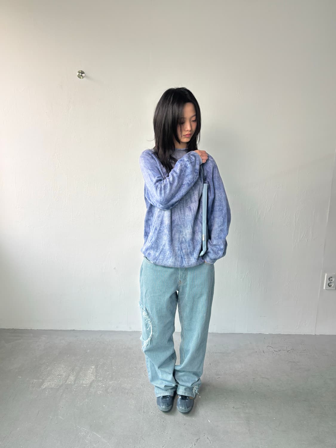 이세이미야케 타이다잉 스웨터  상품이미지3