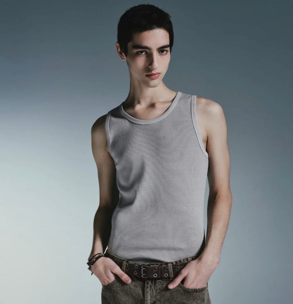 무신사 스탠다드 피그먼트 탱크 탑 그레이쉬 베이지 S 상품이미지1