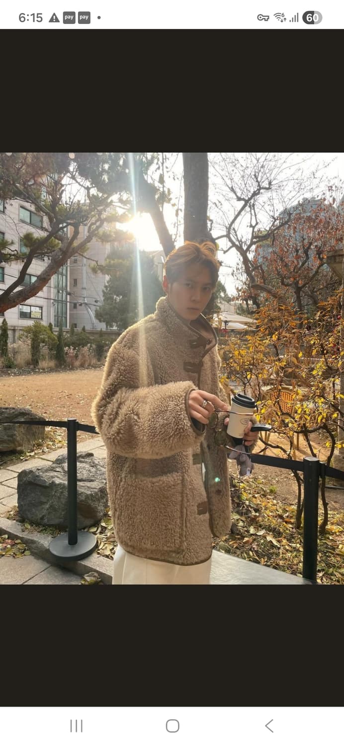 르메르시어링 무스탕 삽니다.  상품이미지1