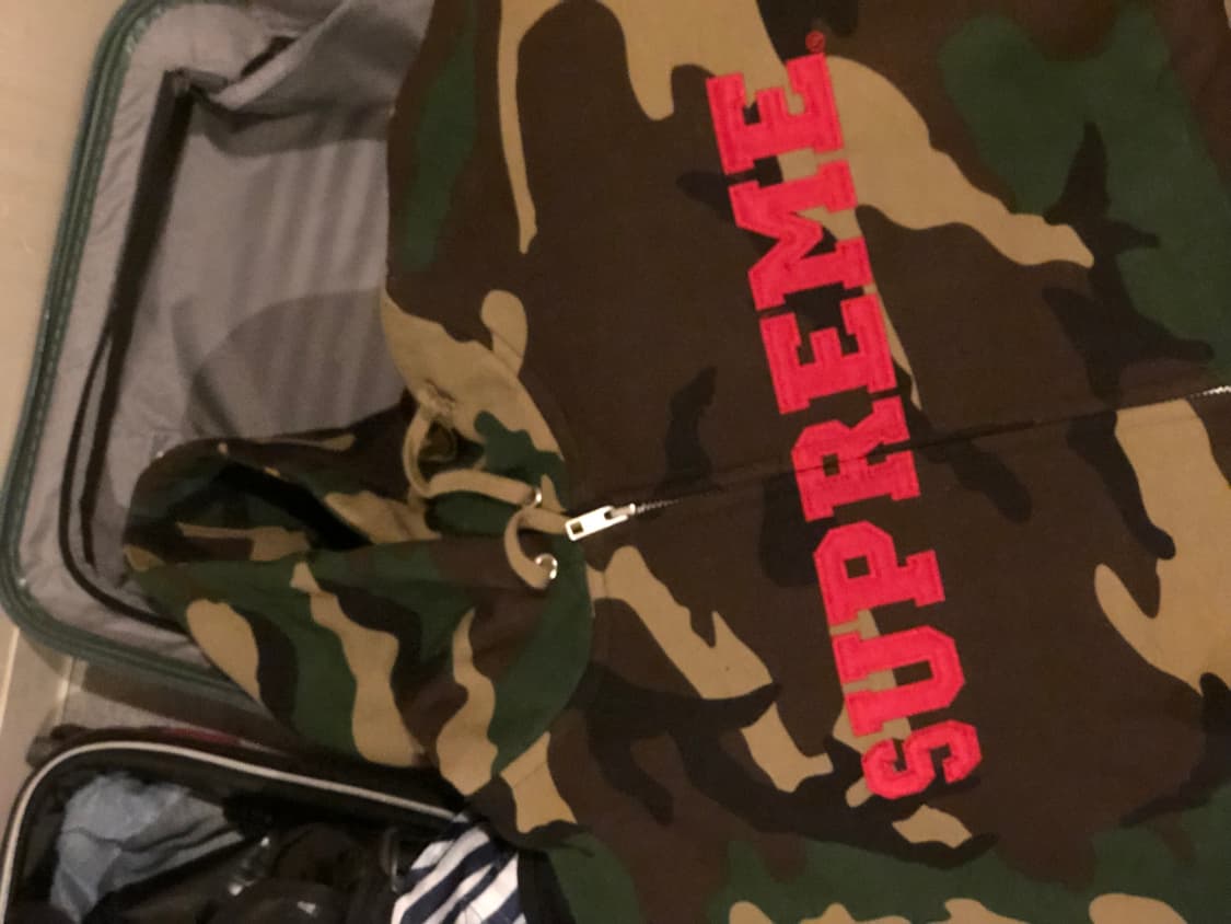 슈프림 카모 후드집업 상품이미지2