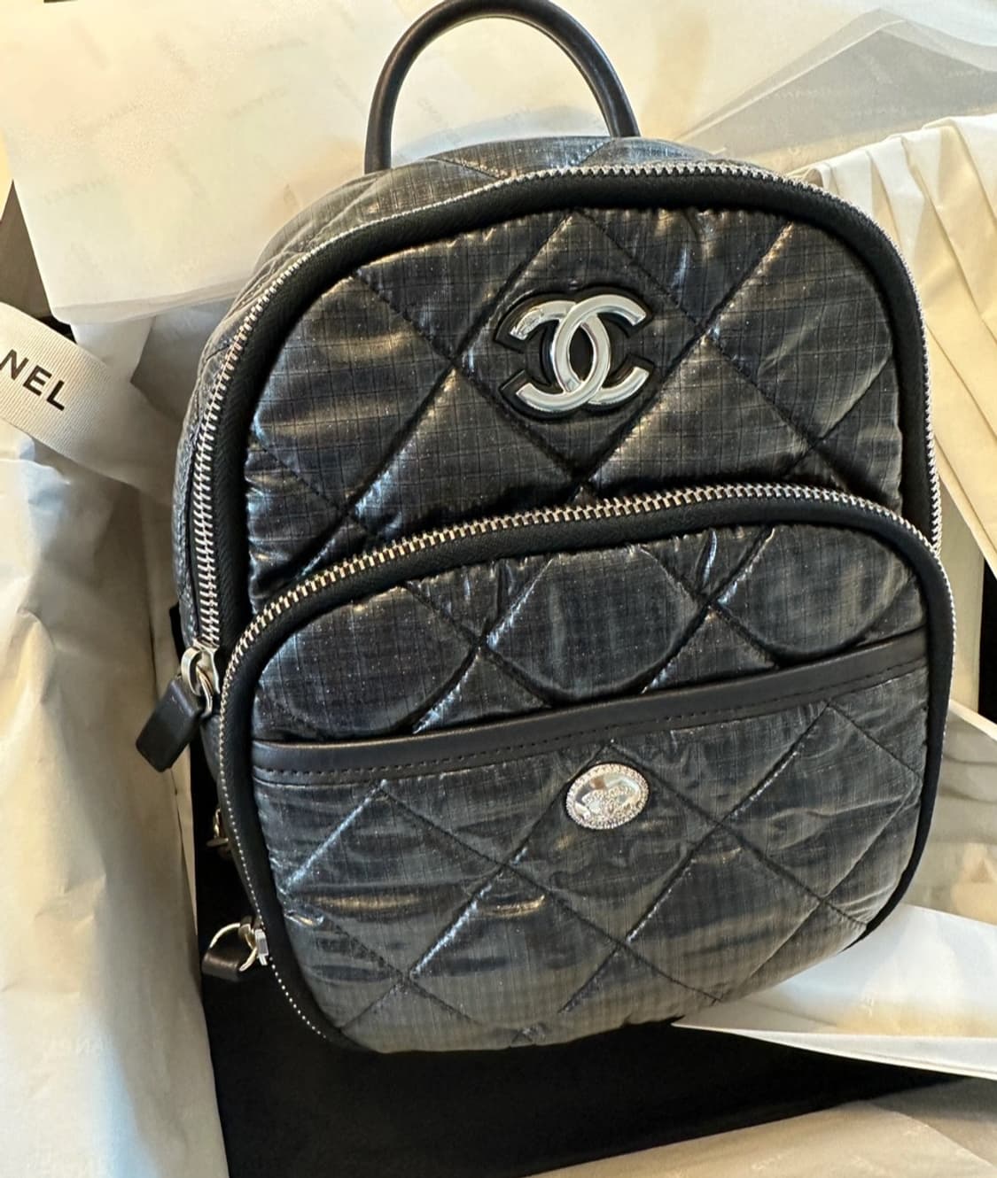 샤넬23/24코코네쥬 나일론백팩 상품이미지2