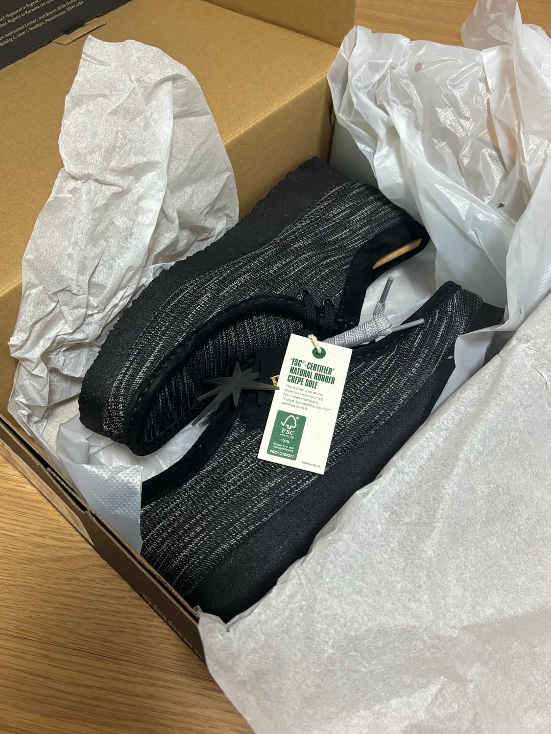 [270/새상품] 클락스 x BOTT 보트 왈라비 블랙 상품이미지3