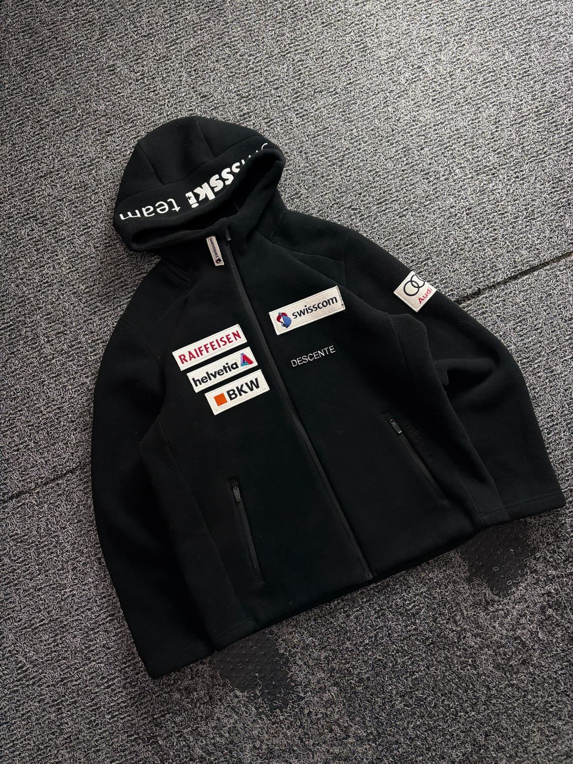 데상트 스위스 본딩 플리스 후디 집업 자켓 3590 상품이미지1