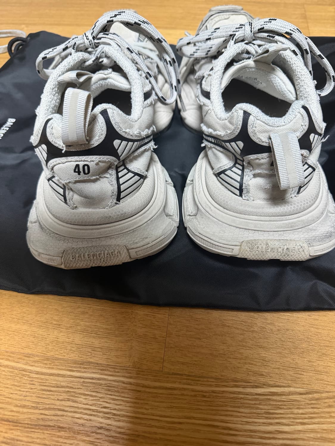 발렌시아가 3xl 스니커즈 베이지 40 상품이미지2