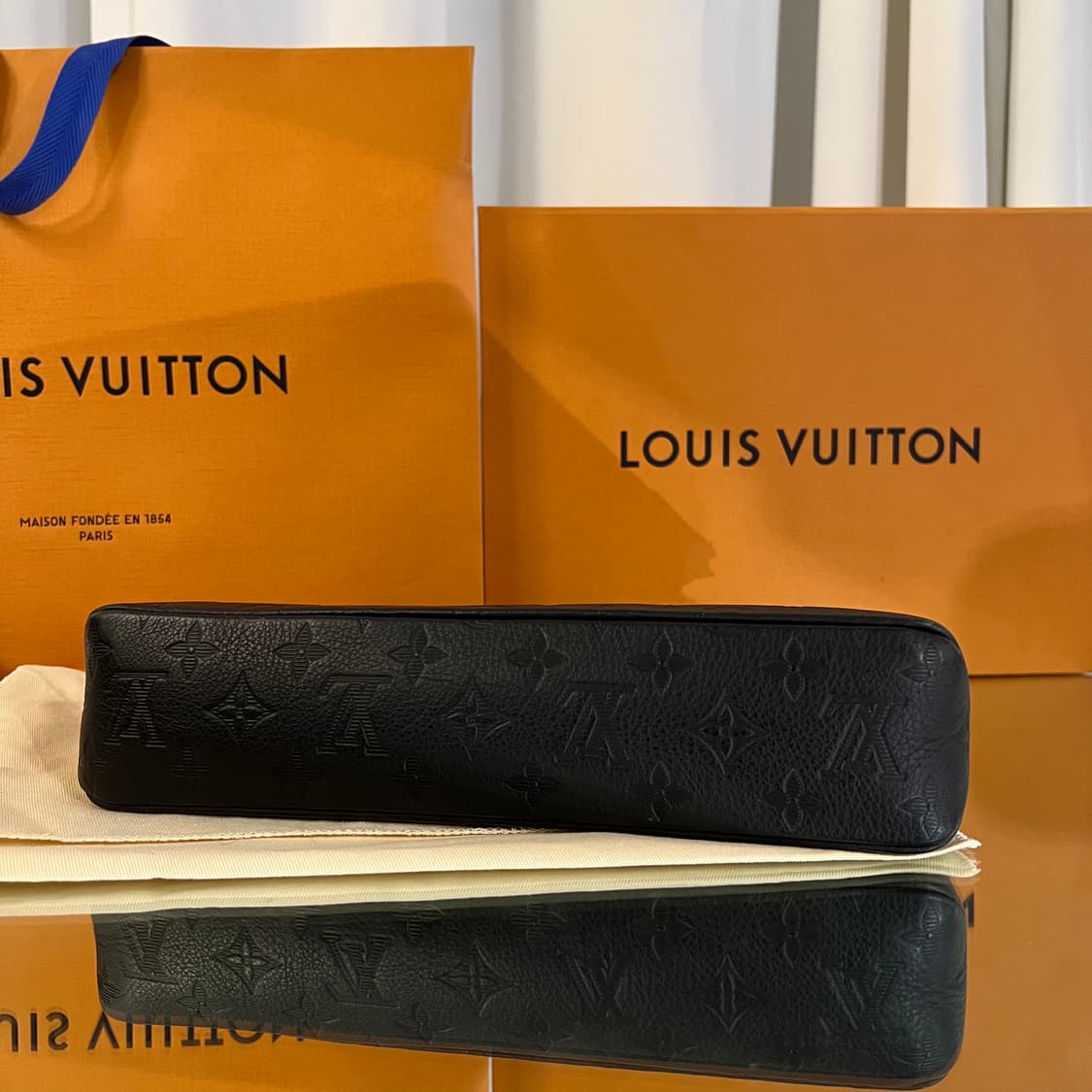 [풀구성]루이비통 쉐도우 수플 보야주 클러치백 상품이미지5