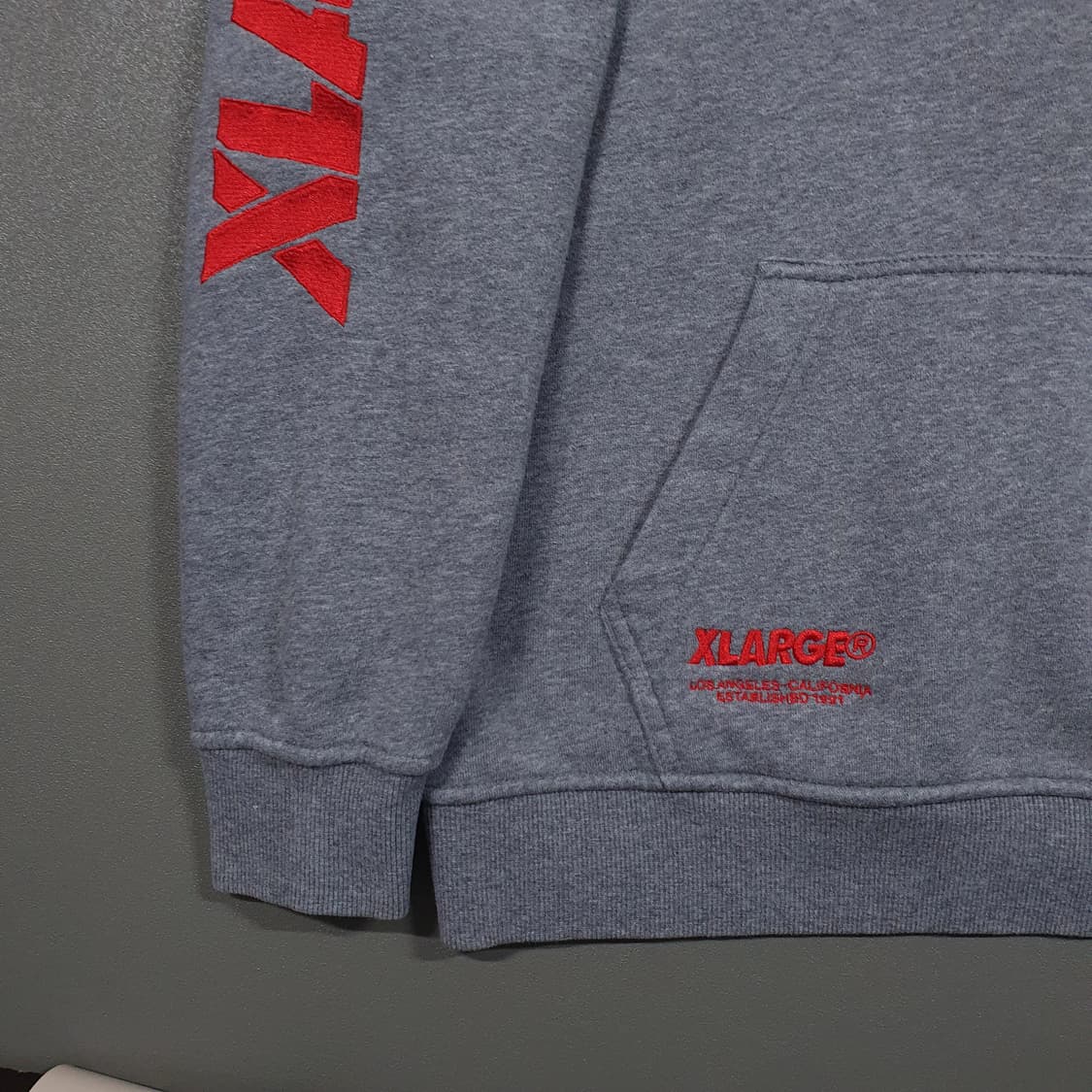실측 L 100) 뉴에라 X 엑스라지 콜라보 한정판 후드티셔츠 헤더그레이 상품이미지4