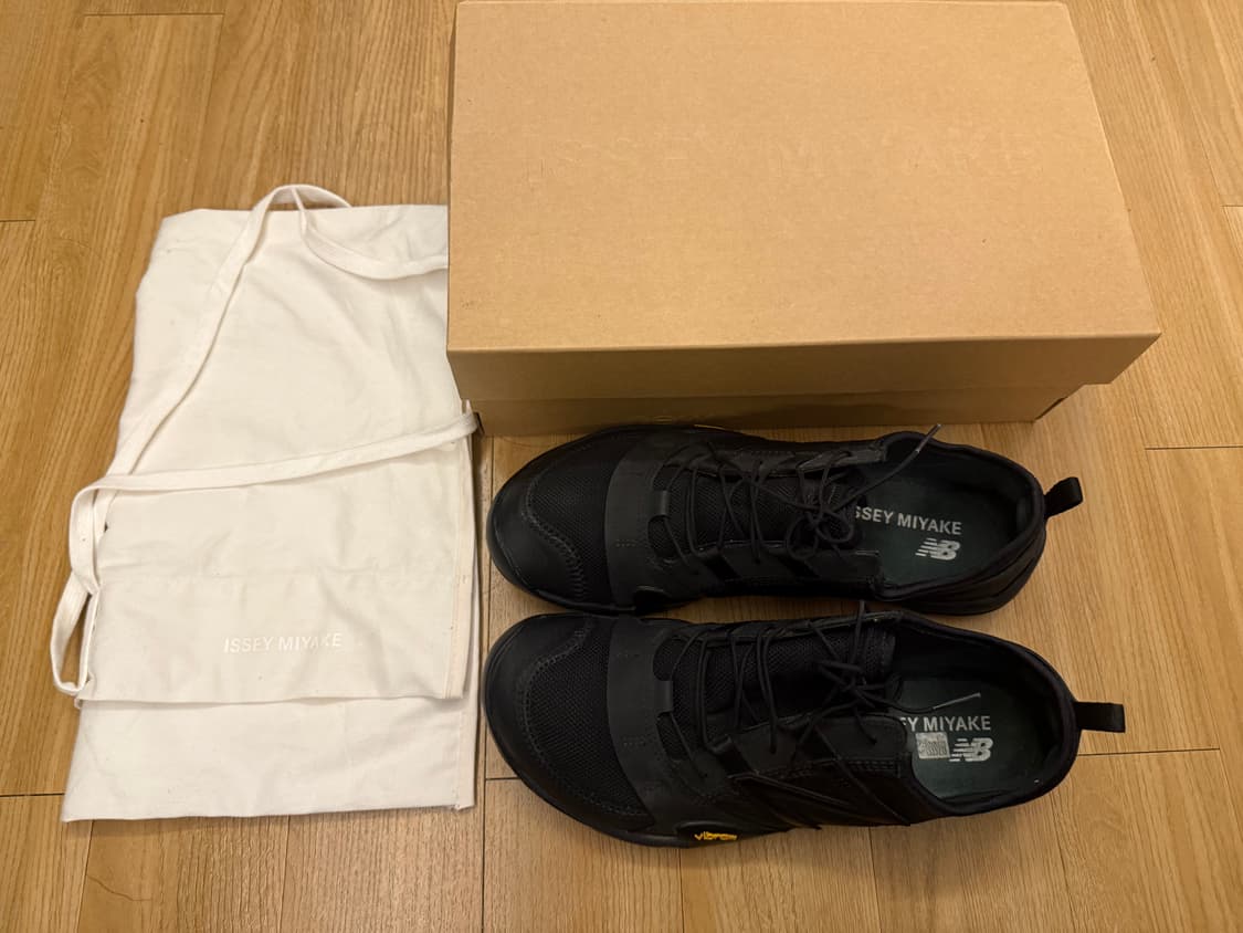 이세이미야케x뉴발란스 mt100 eu42.5/270 상품이미지2