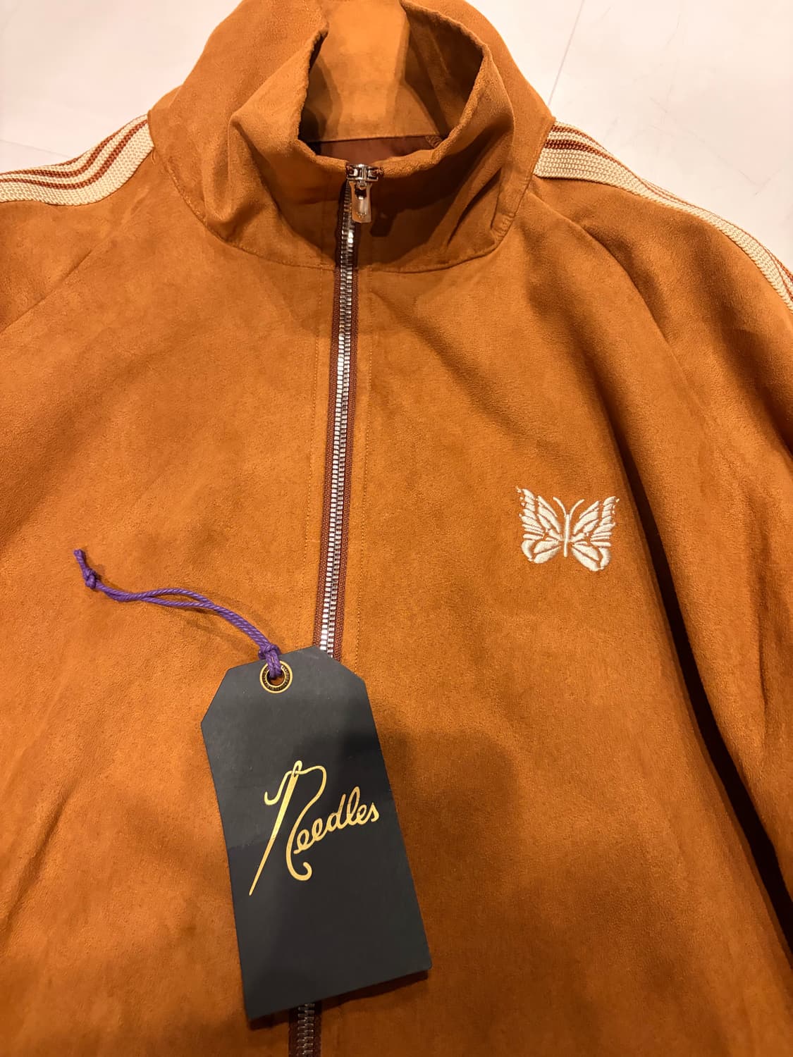 [상의L/하의M] 니들스 x LHP 스웨이드 트랙 셋업 상품이미지3