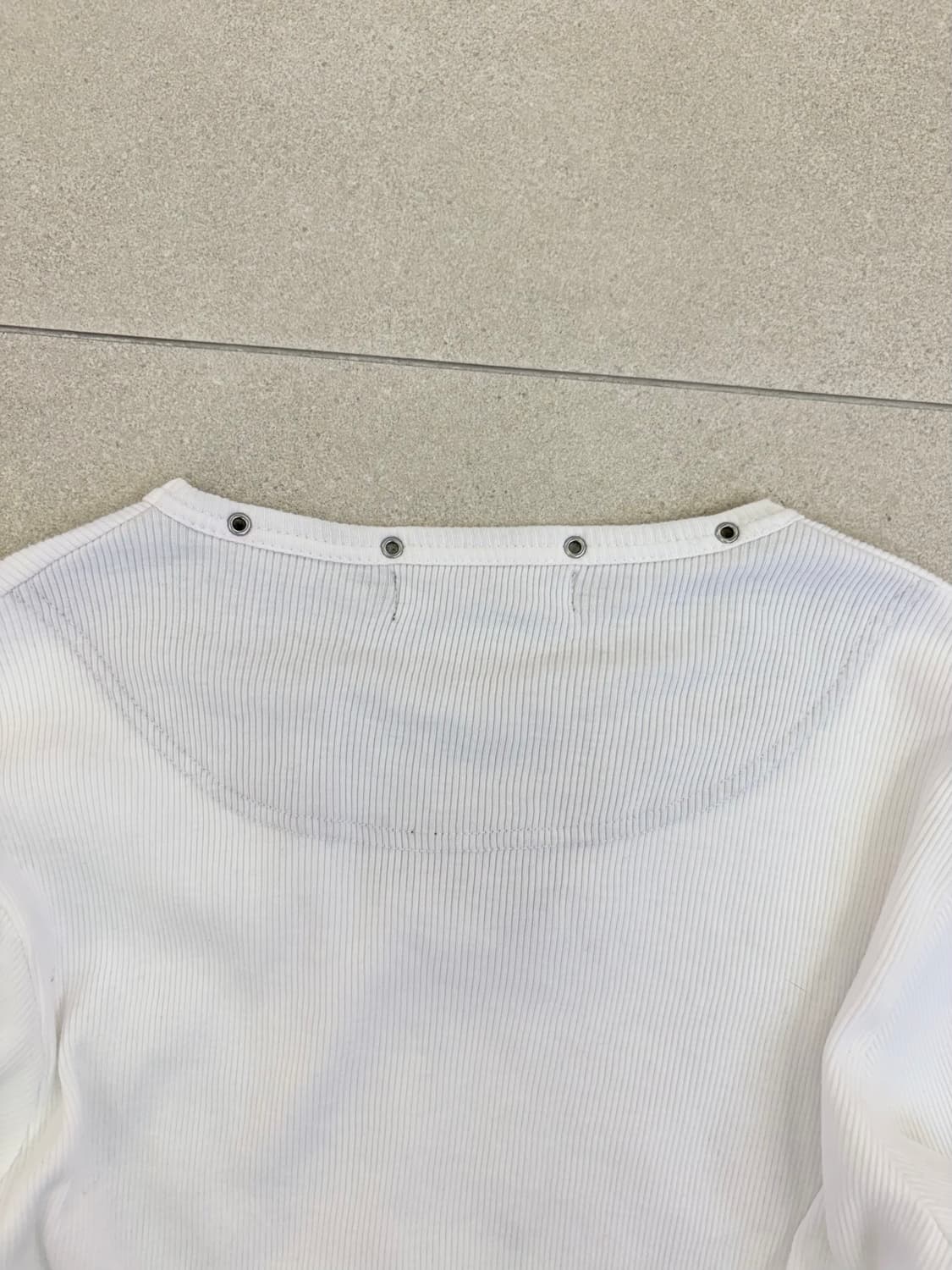 화이트 프린팅 골지 롱슬리브 상품이미지5