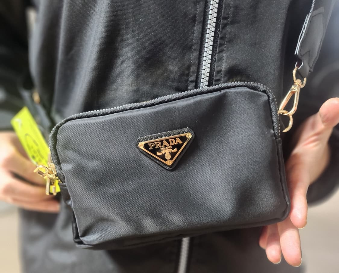 프라다파우치 프라다가방 새상품 정품 상품이미지9