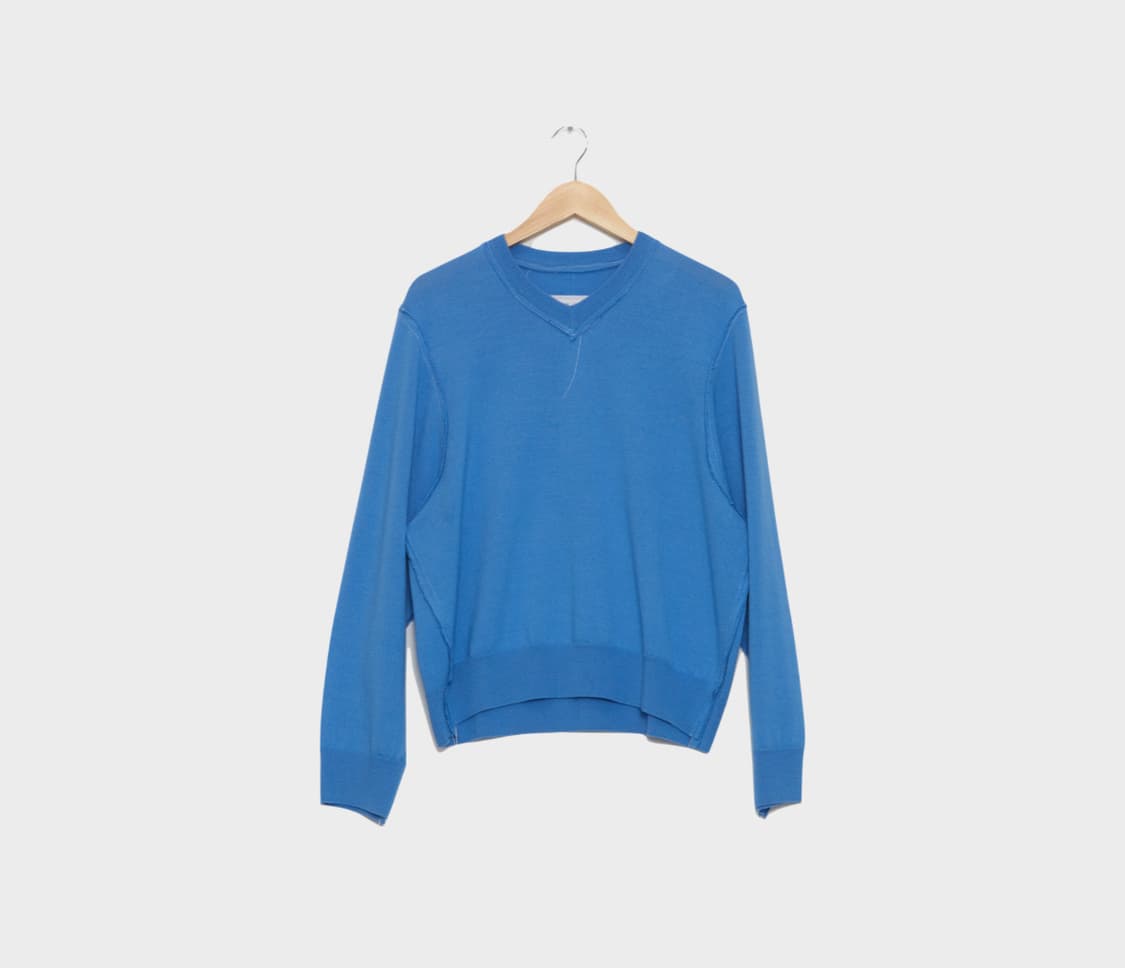 25SS 카미엘 포트젠스 프랑켄슈타인 브이넥 니트 블루 상품이미지1