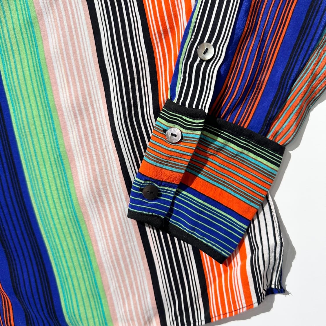 다이앤 본 퍼스텐버그 실크 스트라이프 파이핑 셔츠 상품이미지5