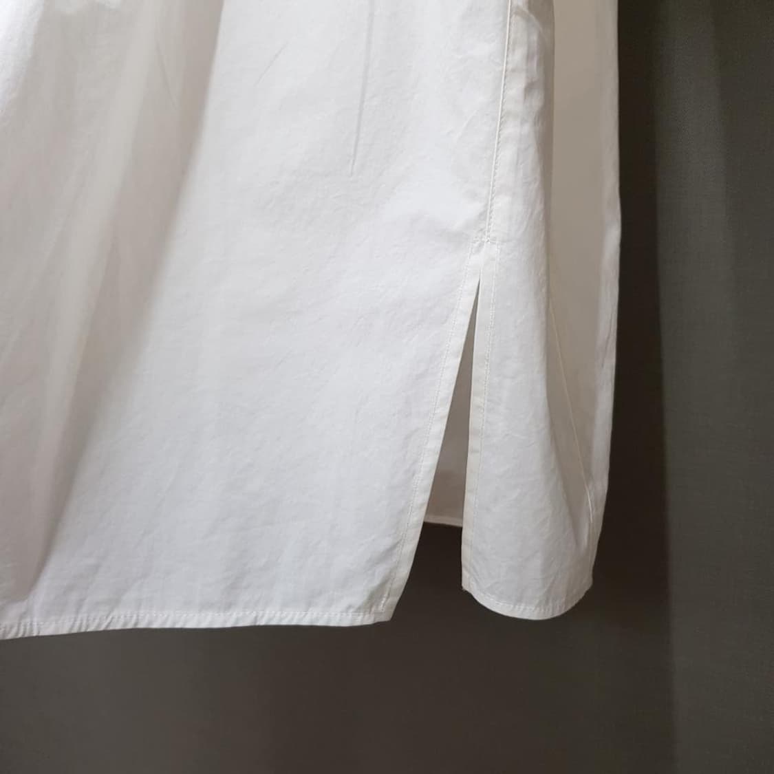 한섬 시스템 2025 백버튼 베이비돌 블라우스 82-94-160사이즈 상품이미지5