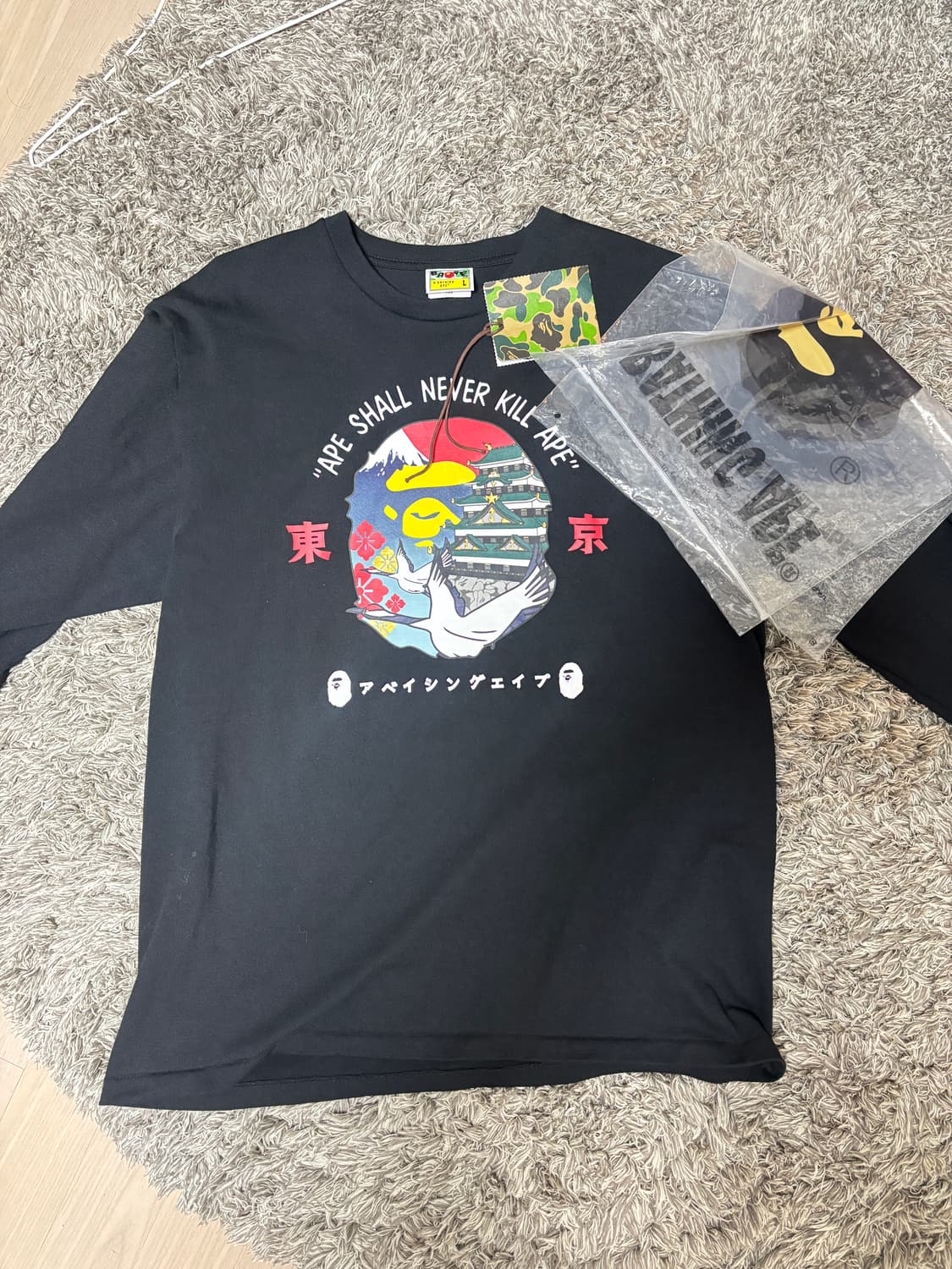 베이프 롱슬리브  상품이미지1