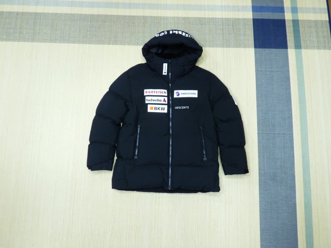 (2XL) 데상트 남성 스위스 레플리카 숏 다운 점퍼 상품이미지1