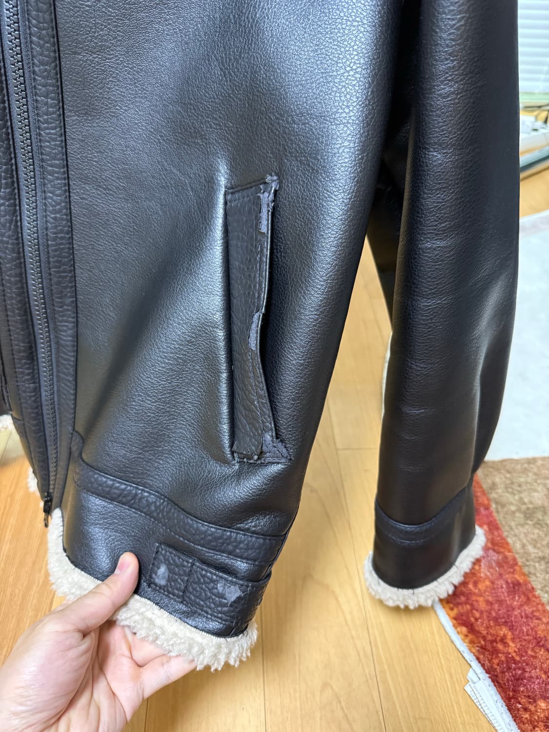 더레스큐 쿠마나 무스탕 L 상품이미지6