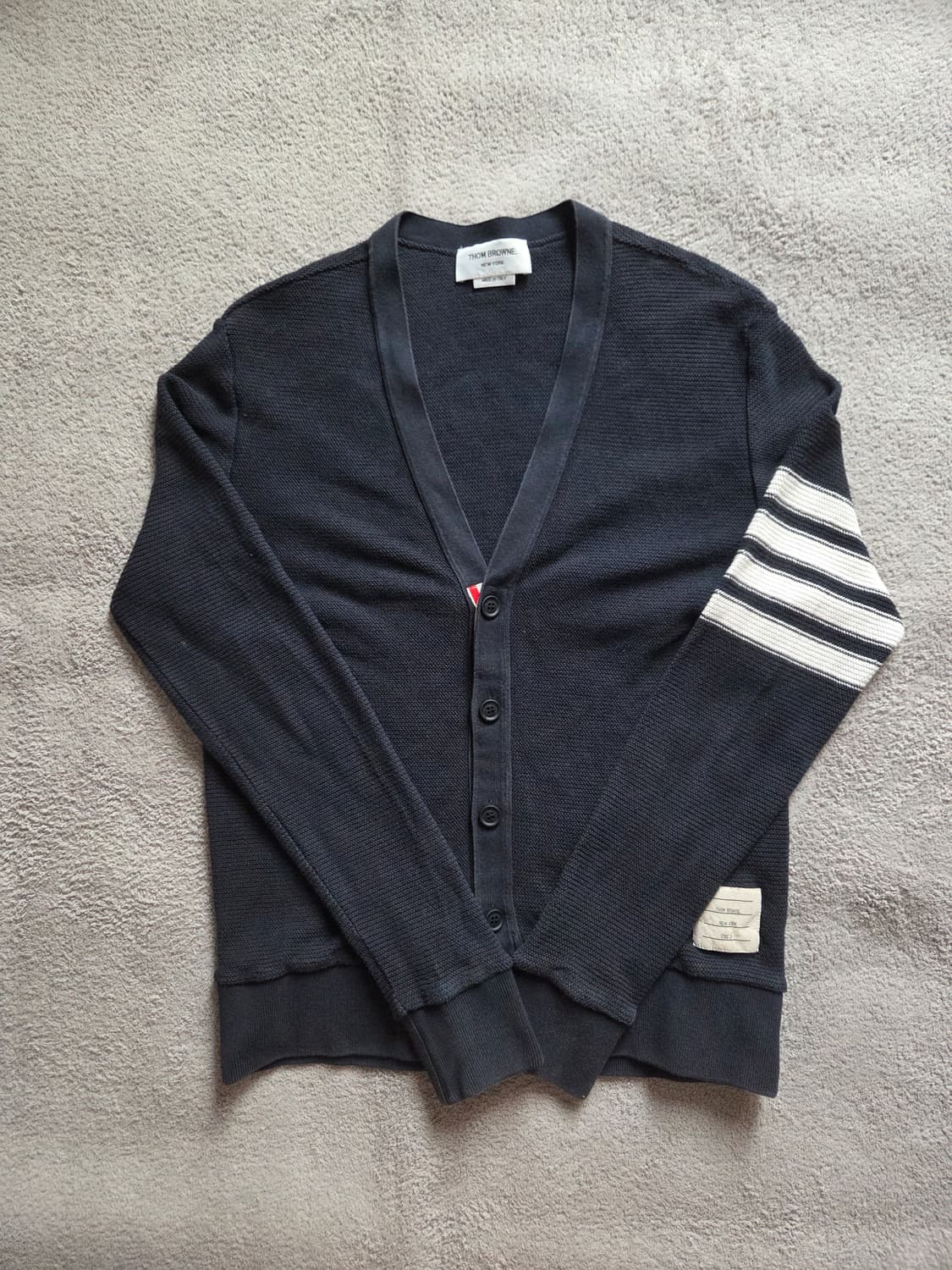 [정품] 톰브라운 라셀 스티치 사선 가디건 상품이미지1