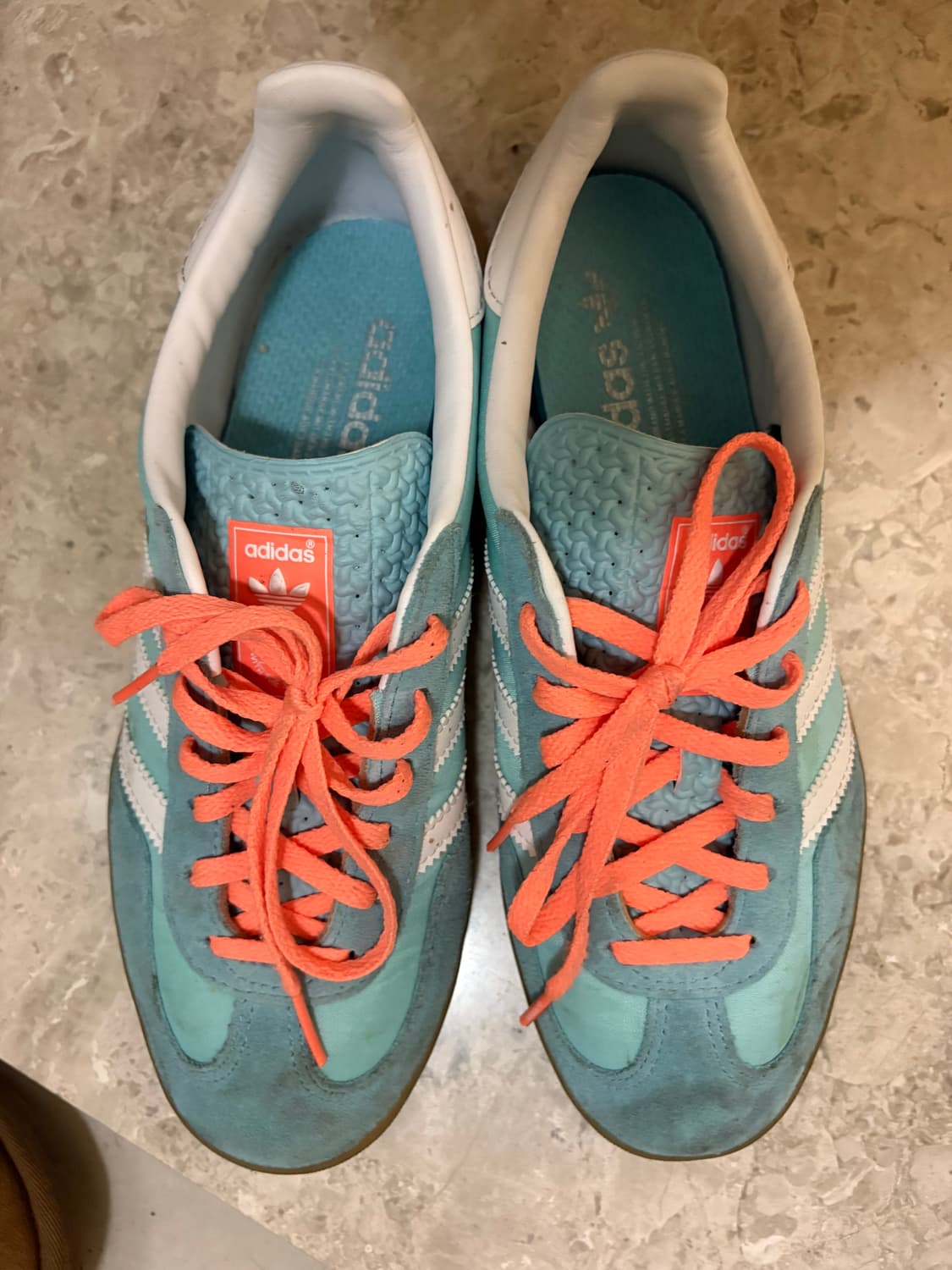 아디다스 가젤 인도어 프리러브 블루 화이트 상품이미지1