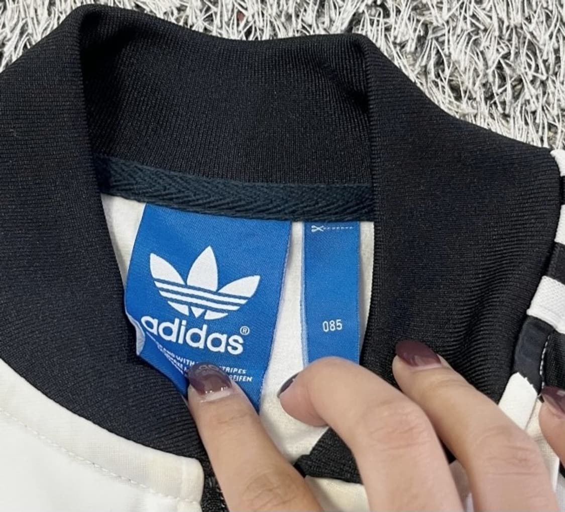 아디다스 니고베어 흰검 화이트 트랙탑 져지집업 85/XS 상품이미지4