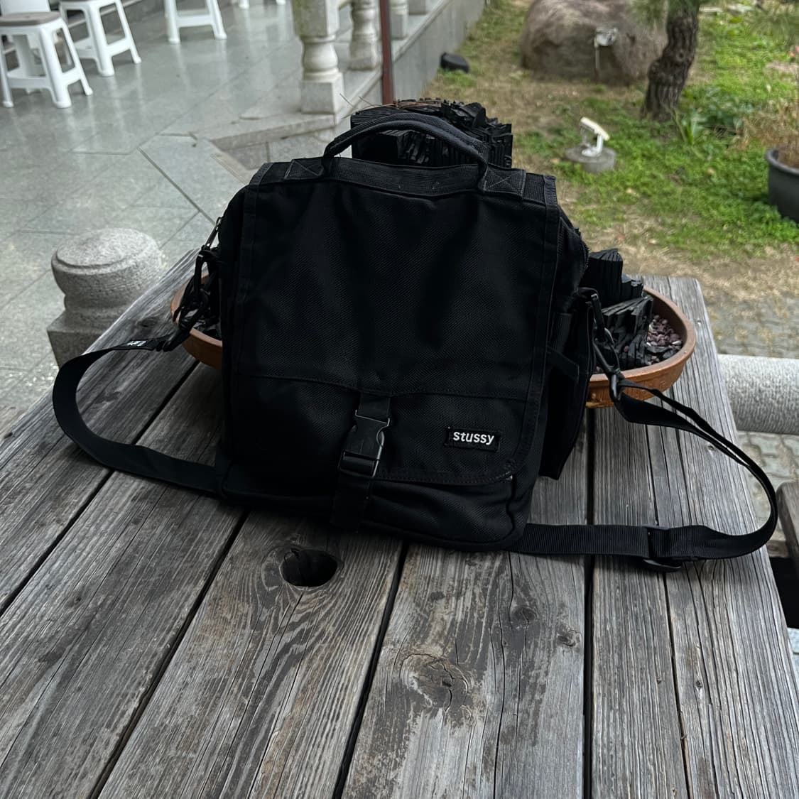 STUSSY 2000's messenger Bag 상품이미지7