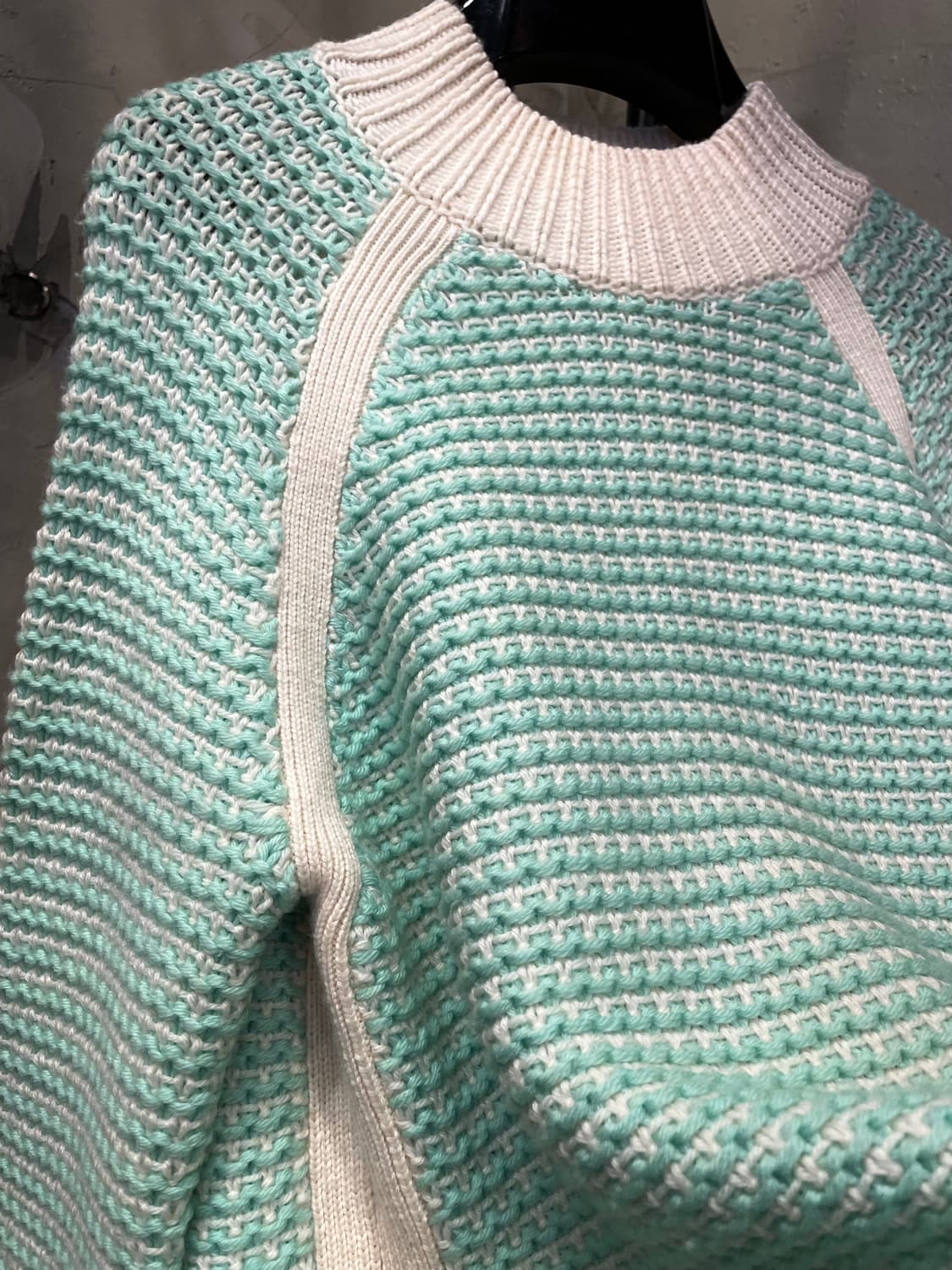띠어리 민트 니팅 스웨터 상품이미지5