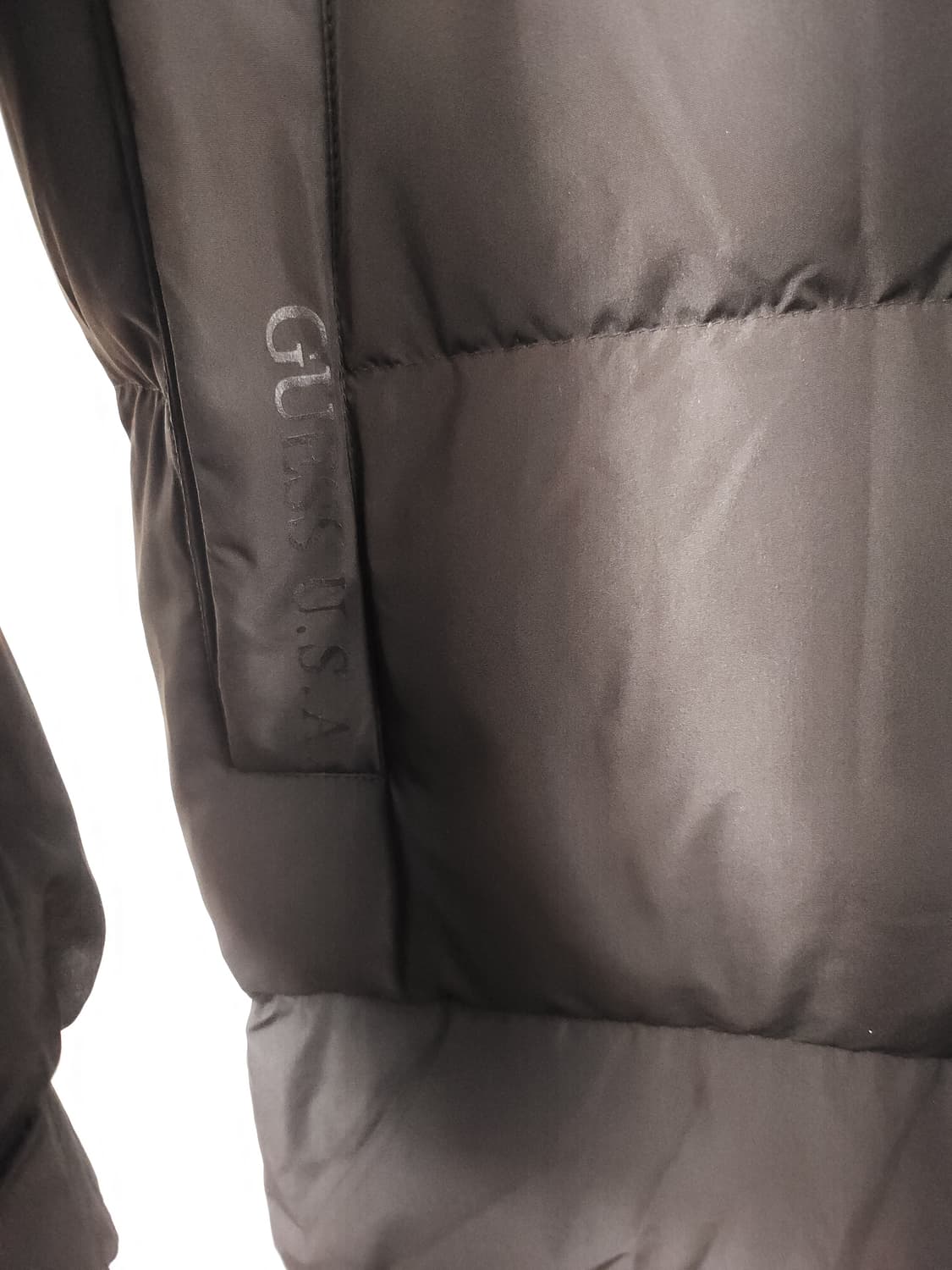 GUESS 롱다운후드패딩 블랙 100 L 상품이미지9