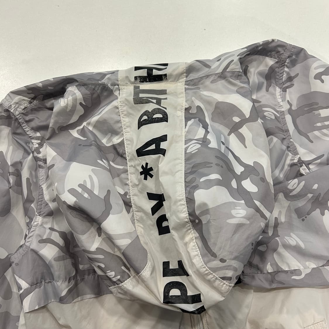 [S] 에이프 Aape 카모 후드 바람막이 그레이 A281 상품이미지6