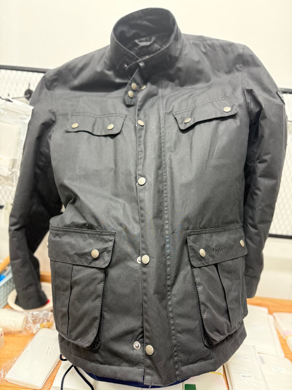 바버 인터네셔널 듀크 블랙 m사이즈 상품이미지2