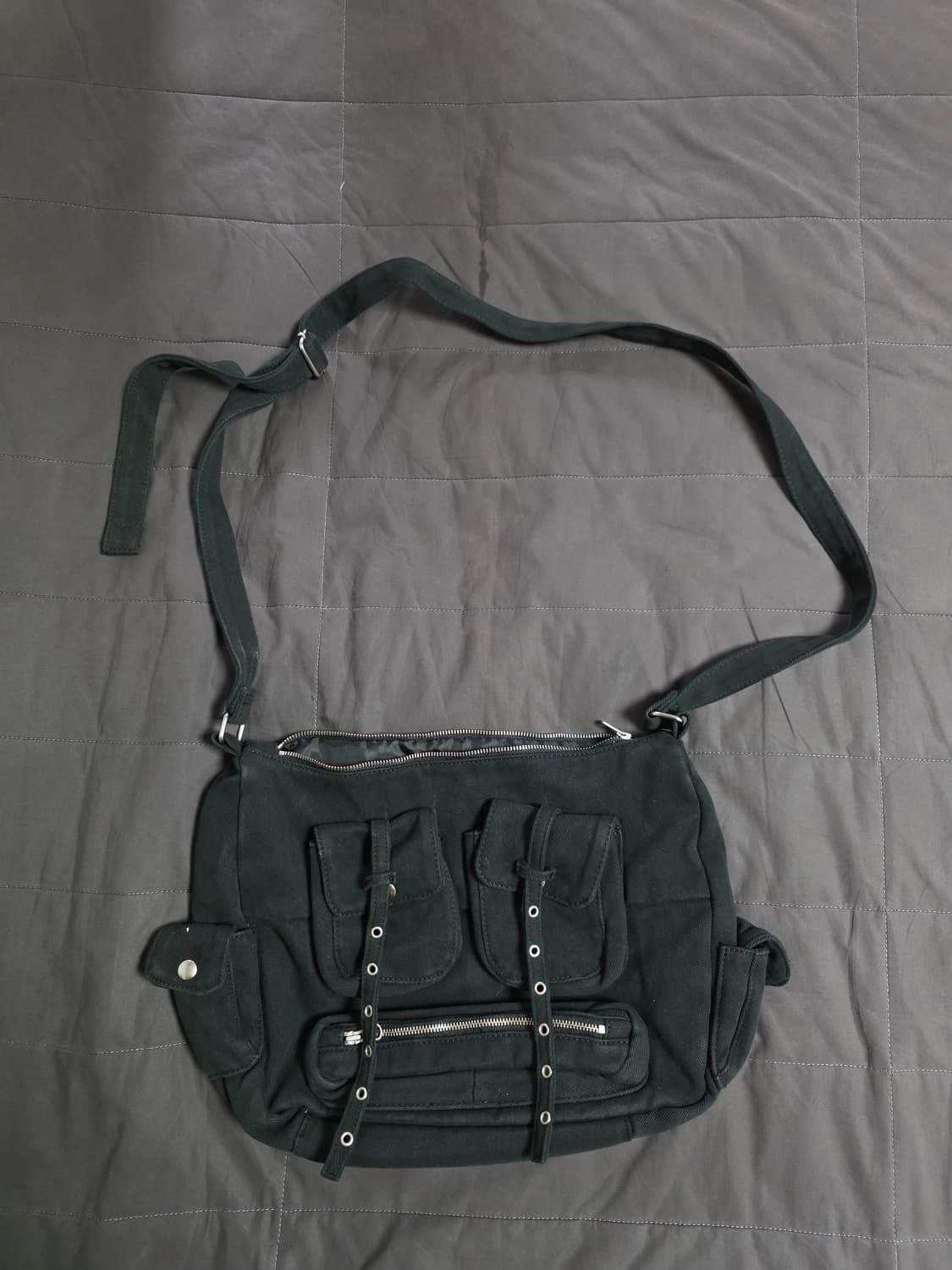더콜디스트모먼트 vintage pocket cross bag black 상품이미지1