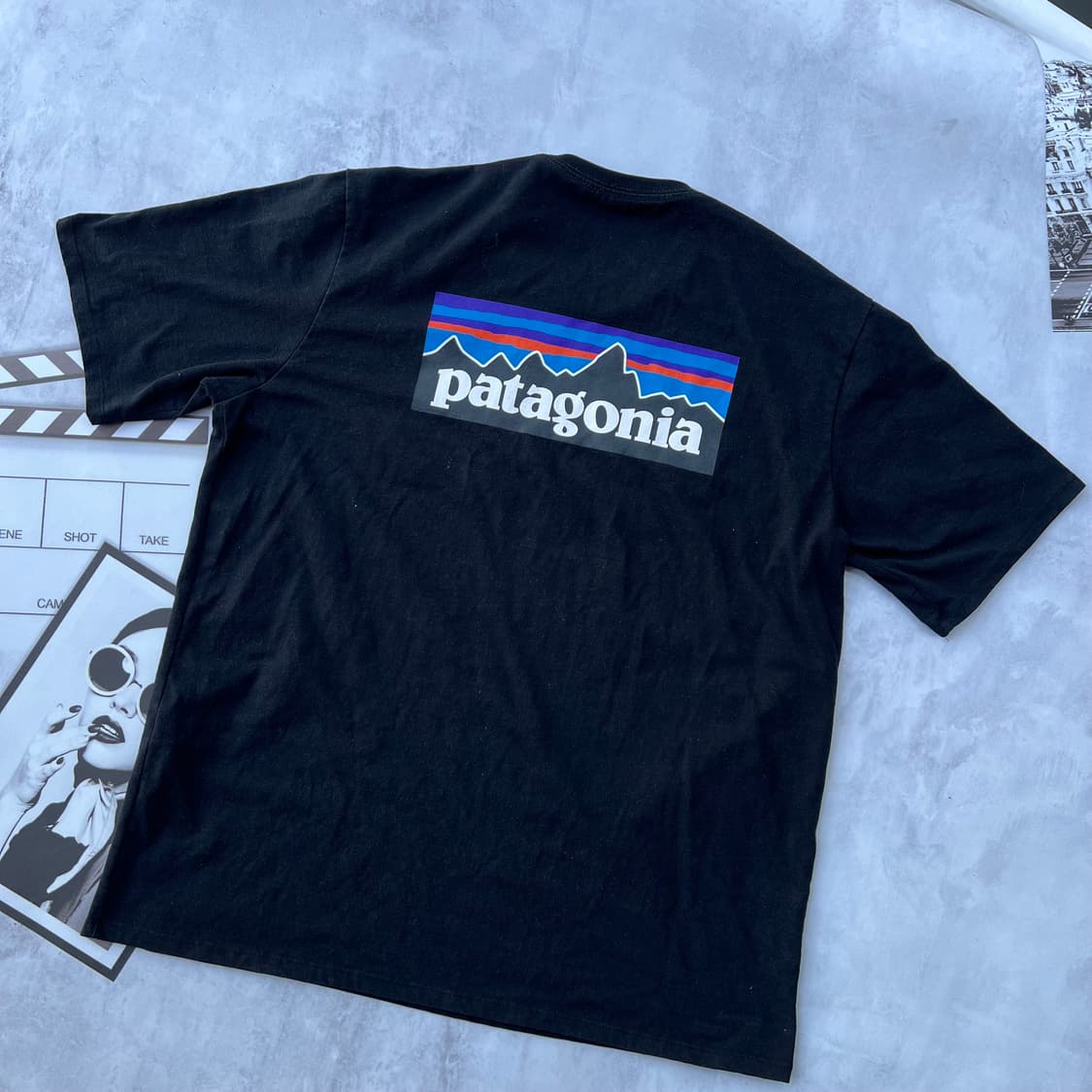 파타고니아 블랙 반팔 티셔츠  상품이미지2