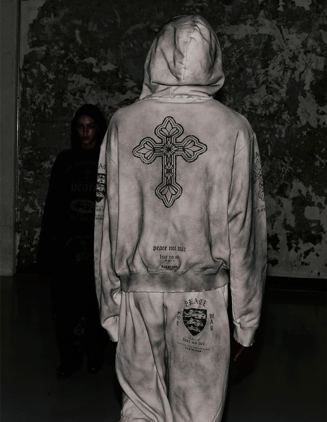 배드블러드 peace not war 후드집업 badblood hoodie 상품이미지2