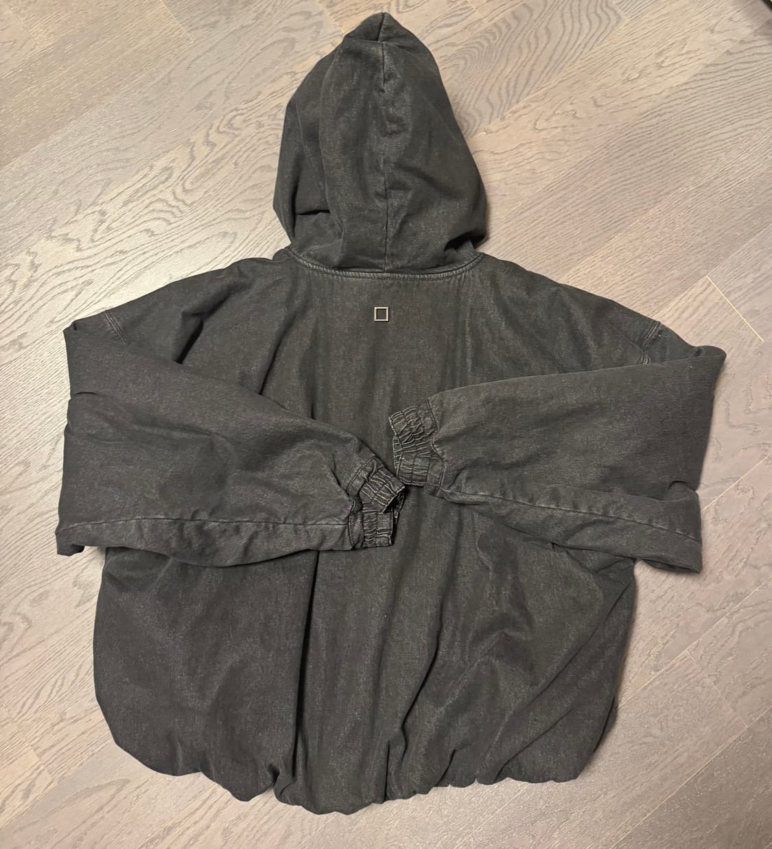 23FW 우영미 블랙 데님 후드 자켓 상품이미지4