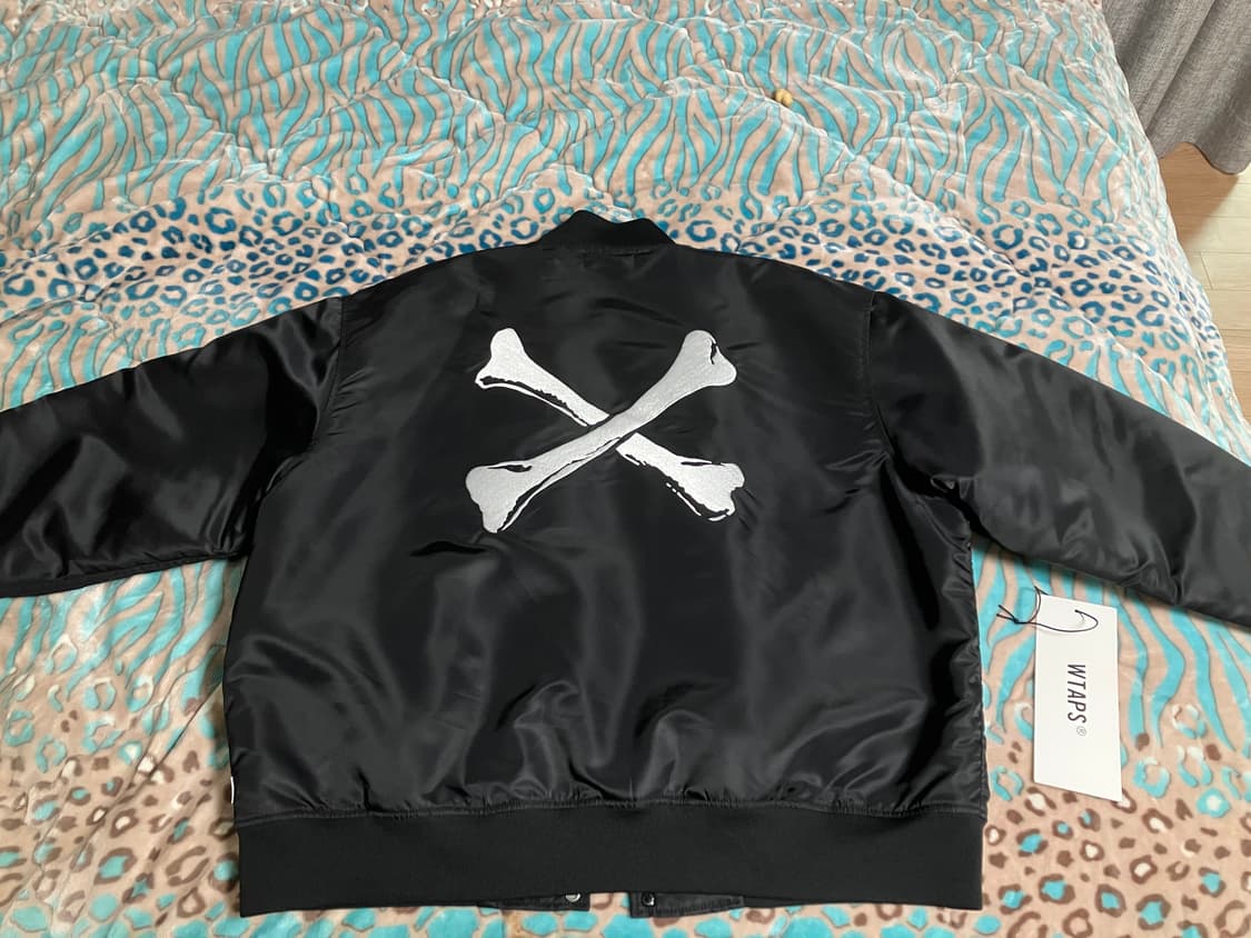 더블탭스 팀자켓 싸게 팝니다 상품이미지2