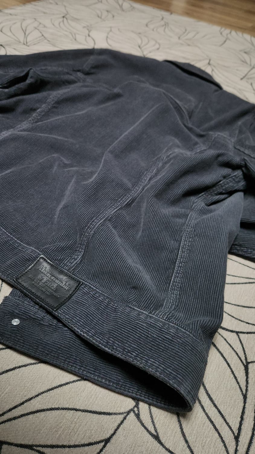 남성 Abercrombie & Fitch 코듀로이 블랙 트러커 자켓 XL 상품이미지5