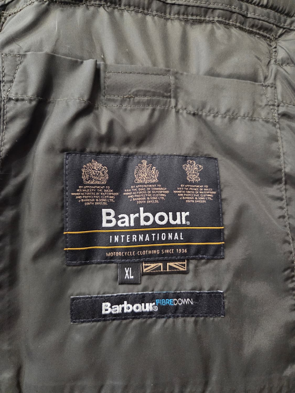 바버 퀼팅 경량 ouston 올리브색상 상품이미지7