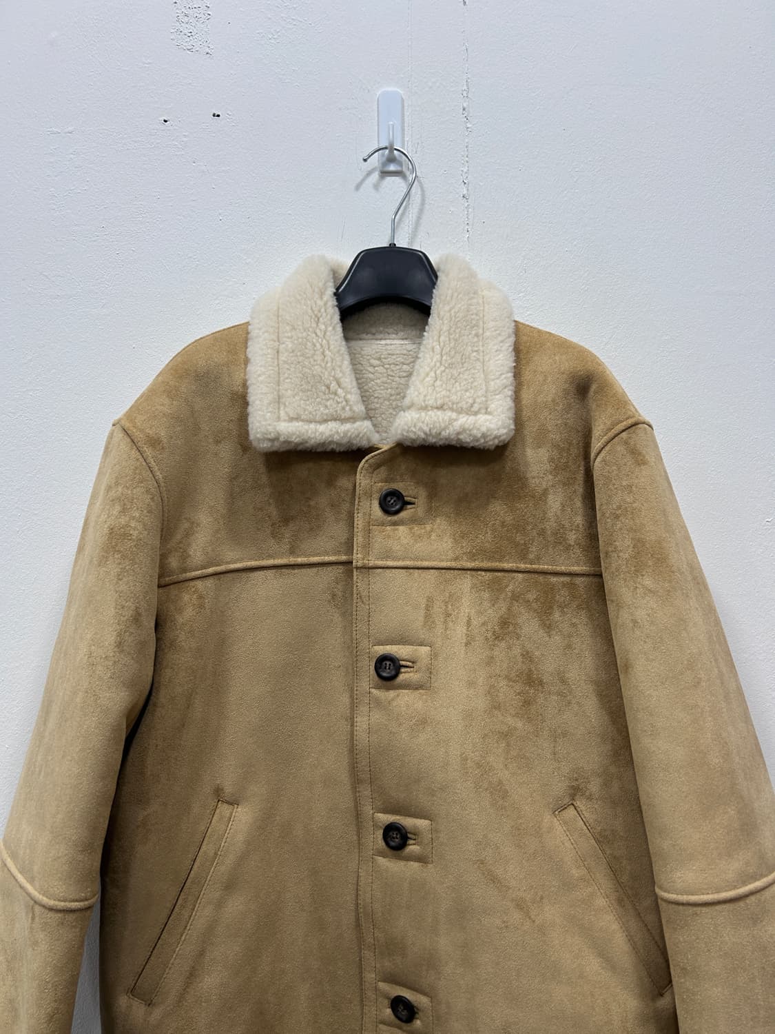 이브세이지 스웨이드 하프 무스탕 베이지 상품이미지6