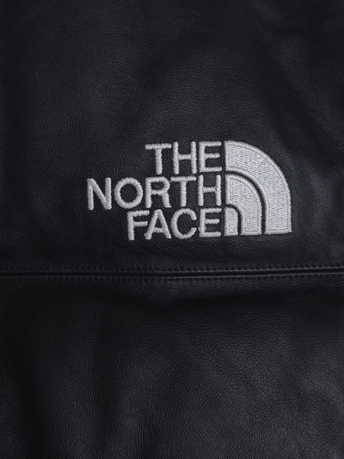 [L] 슈프림 노스페이스 레더 눕시 패딩 블랙 상품이미지5