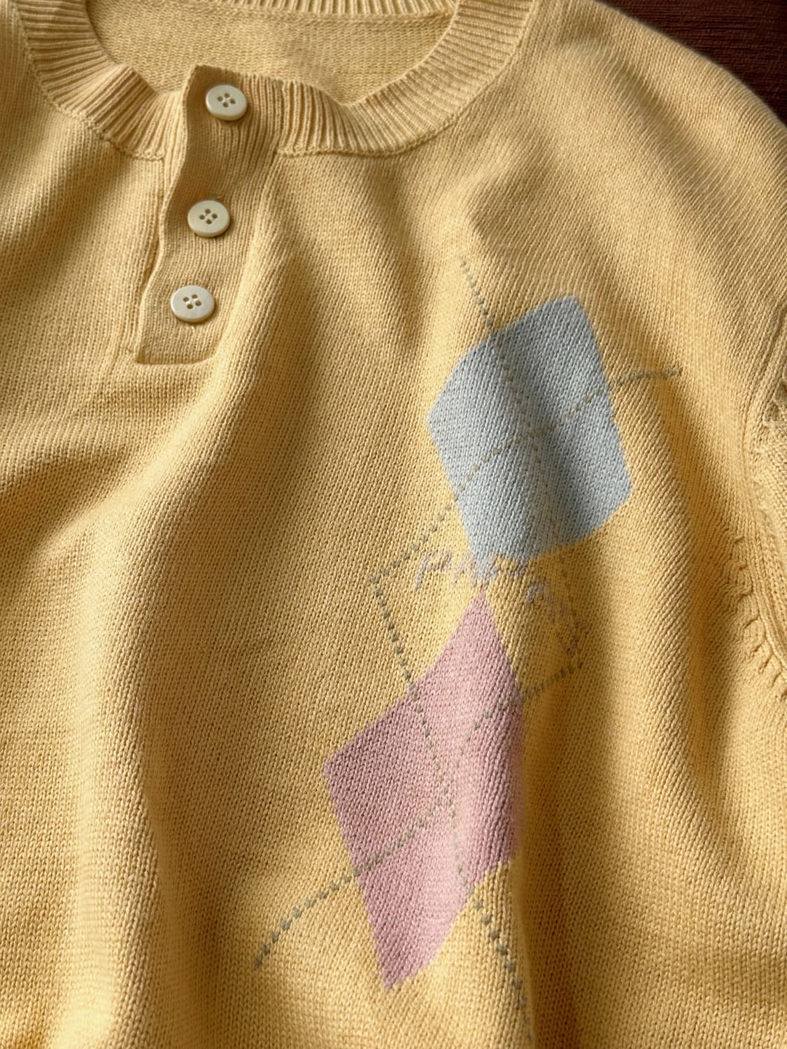 Design patterned button crew knit P/O 상품이미지4