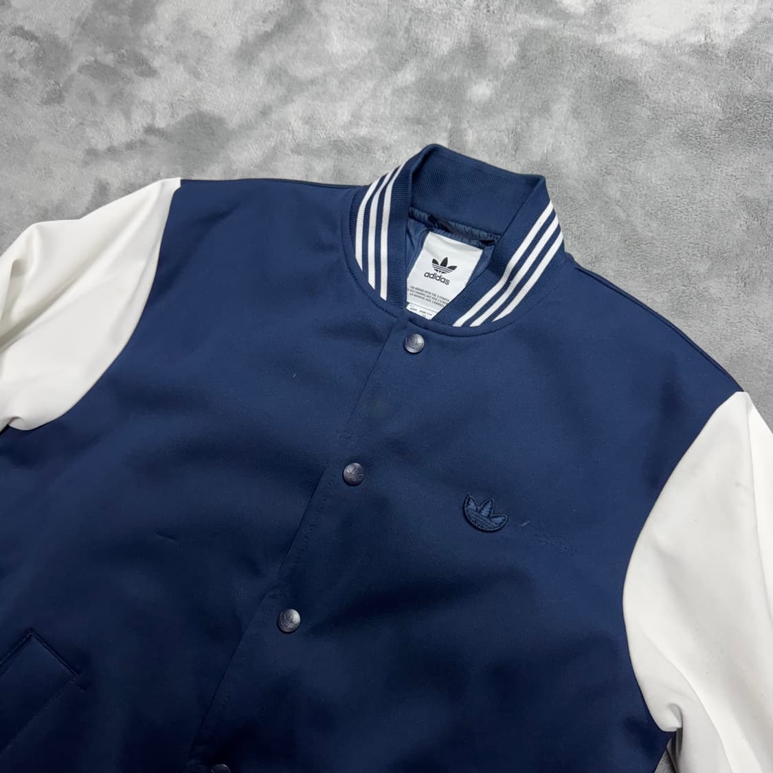 아디다스 바시티 자켓 상품이미지3