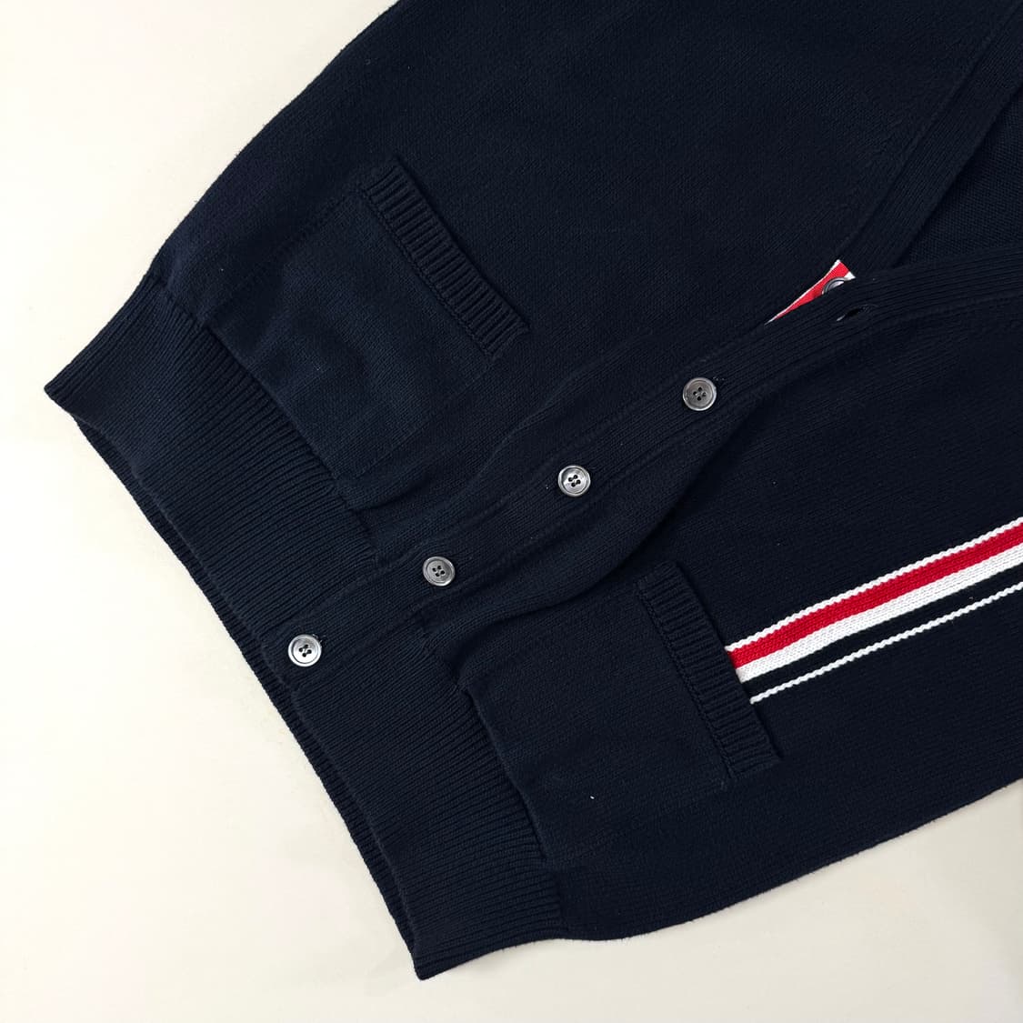 [3/당일출고]톰브라운 인타르시아 가디건 상품이미지6