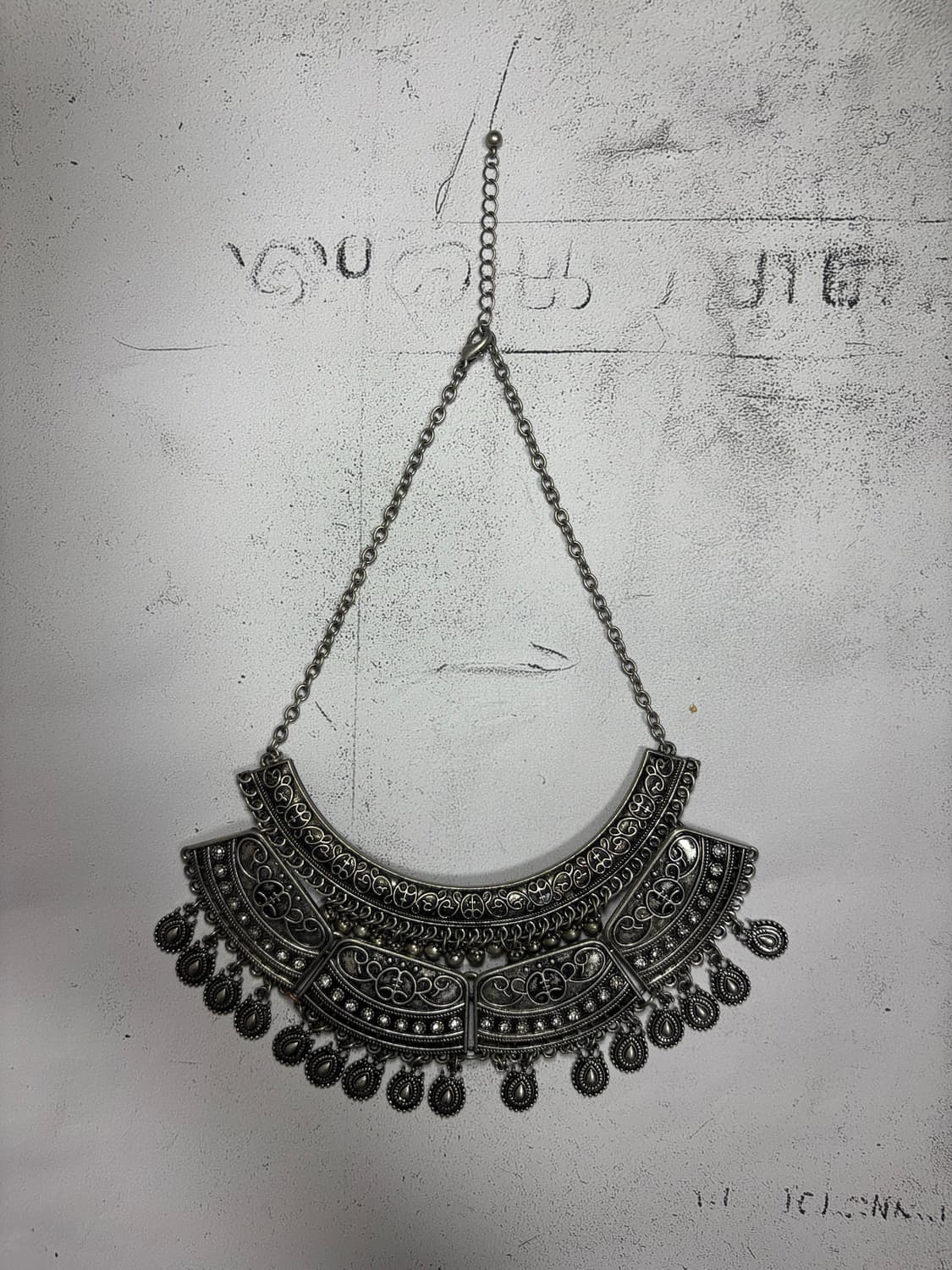 Metallic imperial necklace 상품이미지1