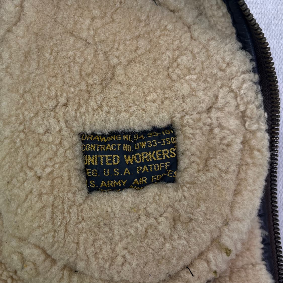 100 90s 미군 USA B-3 양털 무스탕 조끼 상품이미지4